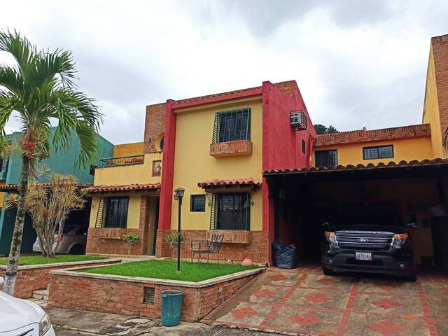 #20 - Casa para Venta en Valencia - G - 1